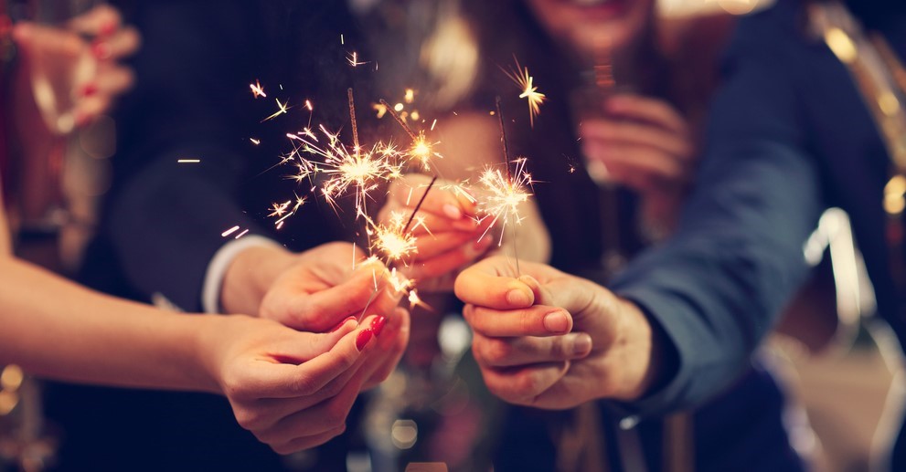 Ou Regarder La Flamme CÉLÉBRER pour entretenir la flamme | Accomplir